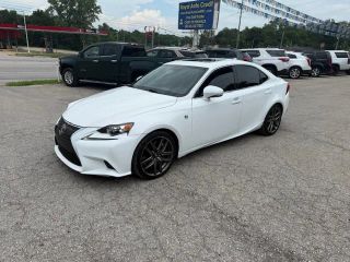 2016 LEXUS IS 200T