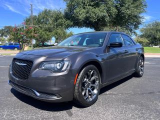 2018 CHRYSLER 300 TOURING
