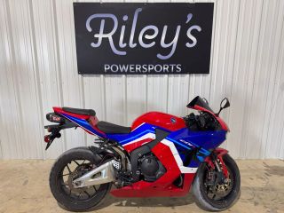 Image of 2016 HONDA CBR600RR