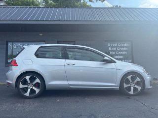 2015 VOLKSWAGEN GOLF GTI S