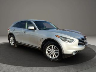 Image of 2016 INFINITI QX70