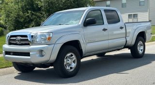 Image of 2010 TOYOTA TACOMA DOUBLE CAB PICKUP 4D 6 FT