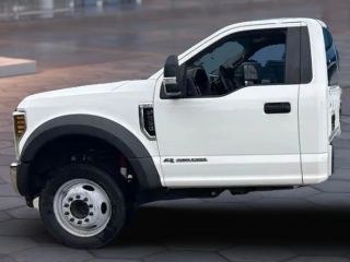 Image of 2018 FORD F550 SUPER DUTY REGULAR CAB & CHASSIS