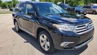 2013 TOYOTA HIGHLANDER LIMITED