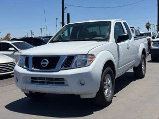 2015 NISSAN FRONTIER SV