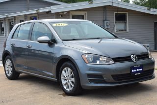 Image of 2017 VOLKSWAGEN GOLF