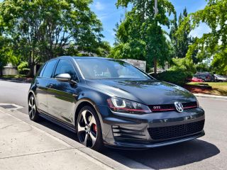 2017 VOLKSWAGEN GOLF GTI SPORT