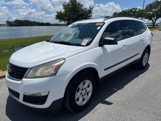 2017 CHEVROLET TRAVERSE LS