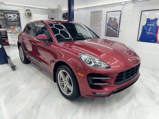 2015 PORSCHE MACAN BASE
