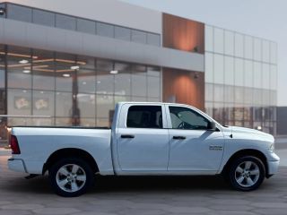 Image of 2014 RAM 1500 CREW CAB