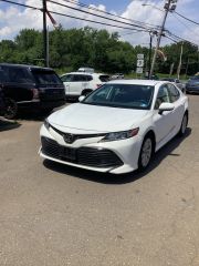 Image of 2019 TOYOTA CAMRY