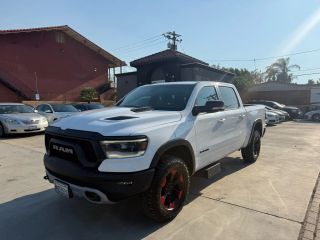 Image of 2019 RAM 1500 CREW CAB