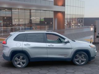 Image of 2016 JEEP CHEROKEE