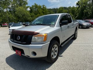 2015 NISSAN TITAN S