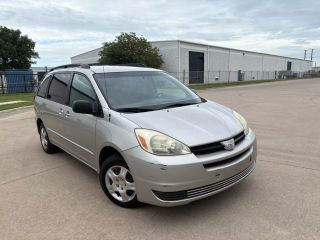 Image of 2004 TOYOTA SIENNA