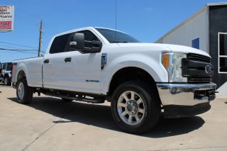 Image of 2017 FORD F350 SUPER DUTY CREW CAB