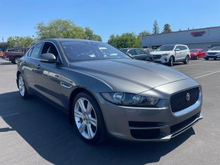 Image of 2017 JAGUAR XE