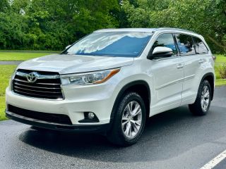 Image of 2015 TOYOTA HIGHLANDER XLE SPORT UTILITY 4D