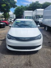 Image of 2021 CHRYSLER VOYAGER