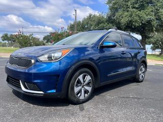 2018 KIA NIRO LX