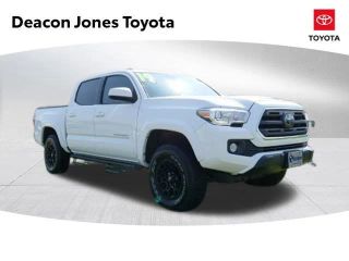 2019 TOYOTA TACOMA SR5