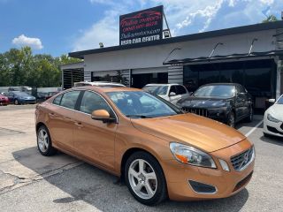 Image of 2013 VOLVO S60