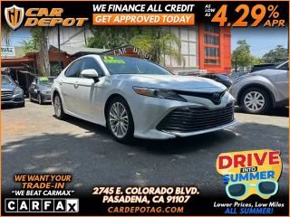 2019 TOYOTA CAMRY XLE