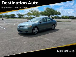 2011 TOYOTA CAMRY LE