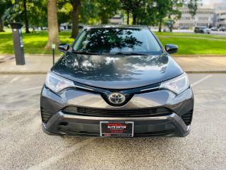 Image of 2018 TOYOTA RAV4