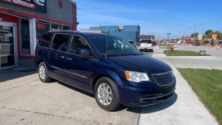 Image of 2016 CHRYSLER TOWN & COUNTRY