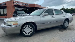 Image of 2005 LINCOLN TOWN CAR