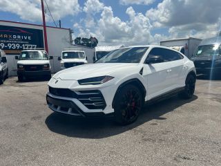 2019 LAMBORGHINI URUS - Image