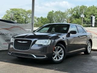 Image of 2016 CHRYSLER 300