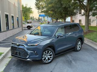 Image of 2024 TOYOTA GRAND HIGHLANDER