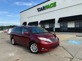 Image of 2012 TOYOTA SIENNA