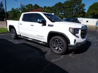 2025 GMC SIERRA 1500 CREW CAB SLT PICKUP 4D 5 3/4 FT