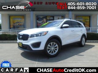 2017 KIA SORENTO LX