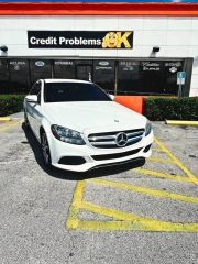 2016 MERCEDES-BENZ C-CLASS - Image