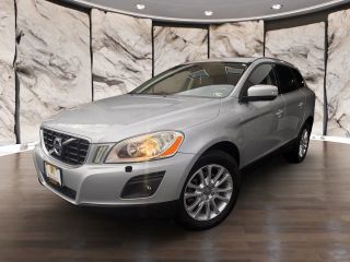 Image of 2010 VOLVO XC60