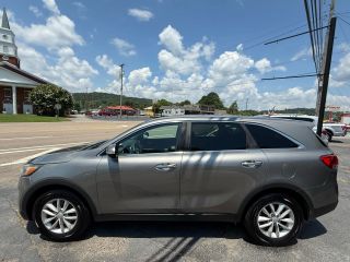2017 KIA SORENTO L