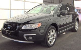 Image of 2016 VOLVO XC70