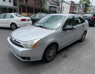 2010 FORD FOCUS SE