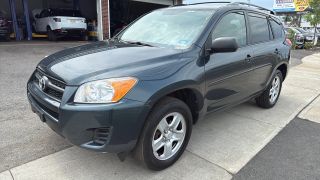 Image of 2010 TOYOTA RAV4