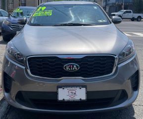 2019 KIA SORENTO LX