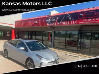 2021 TOYOTA PRIUS LE