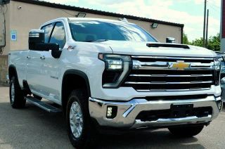 Image of 2024 CHEVROLET SILVERADO 3500 HD CREW CAB