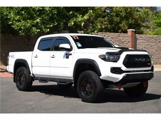 Image of 2017 TOYOTA TACOMA DOUBLE CAB