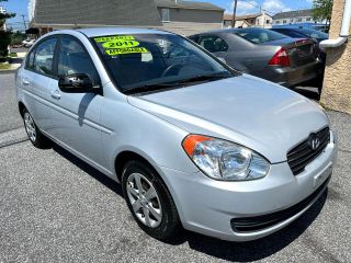 2011 HYUNDAI ACCENT GLS