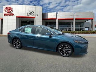 2025 TOYOTA CAMRY XLE SEDAN 4D