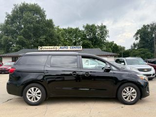 2017 KIA SEDONA LX